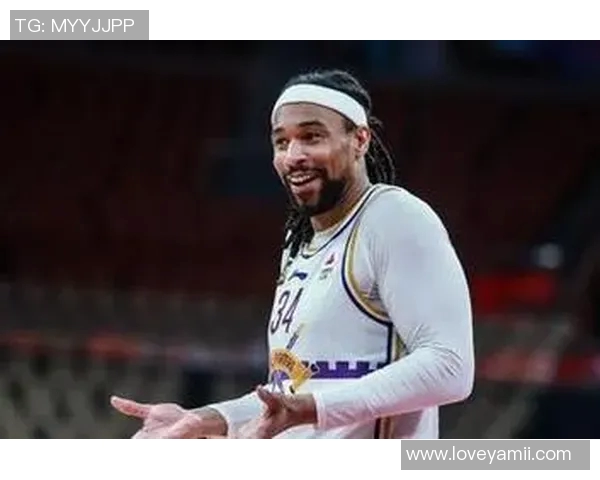 雷吉佩里加盟北控男篮，上赛季场均25+8+3