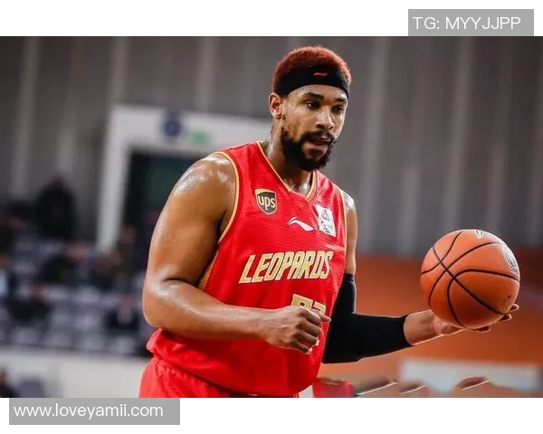 邓恩7中5拿16分6助，末节9分&造库里第6犯